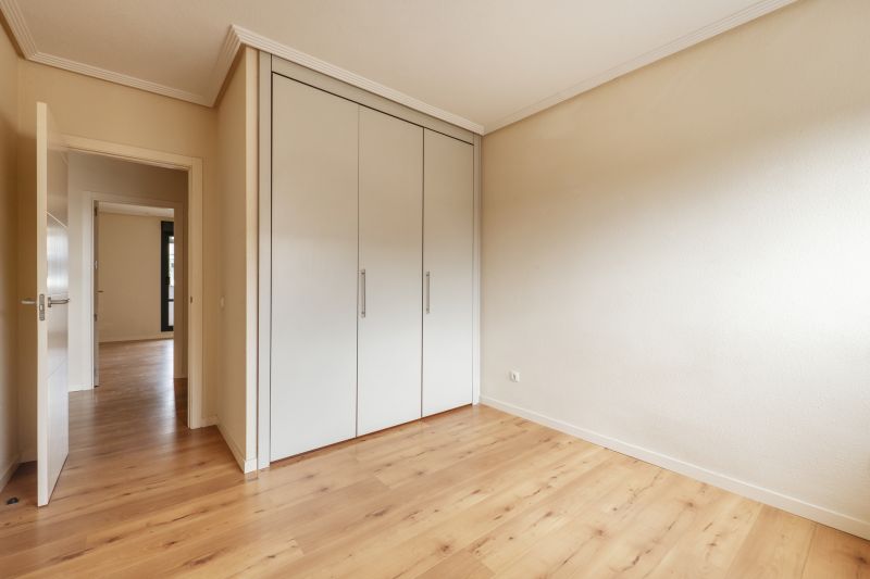 Pine Floor Installation in Palm Beach County, FL